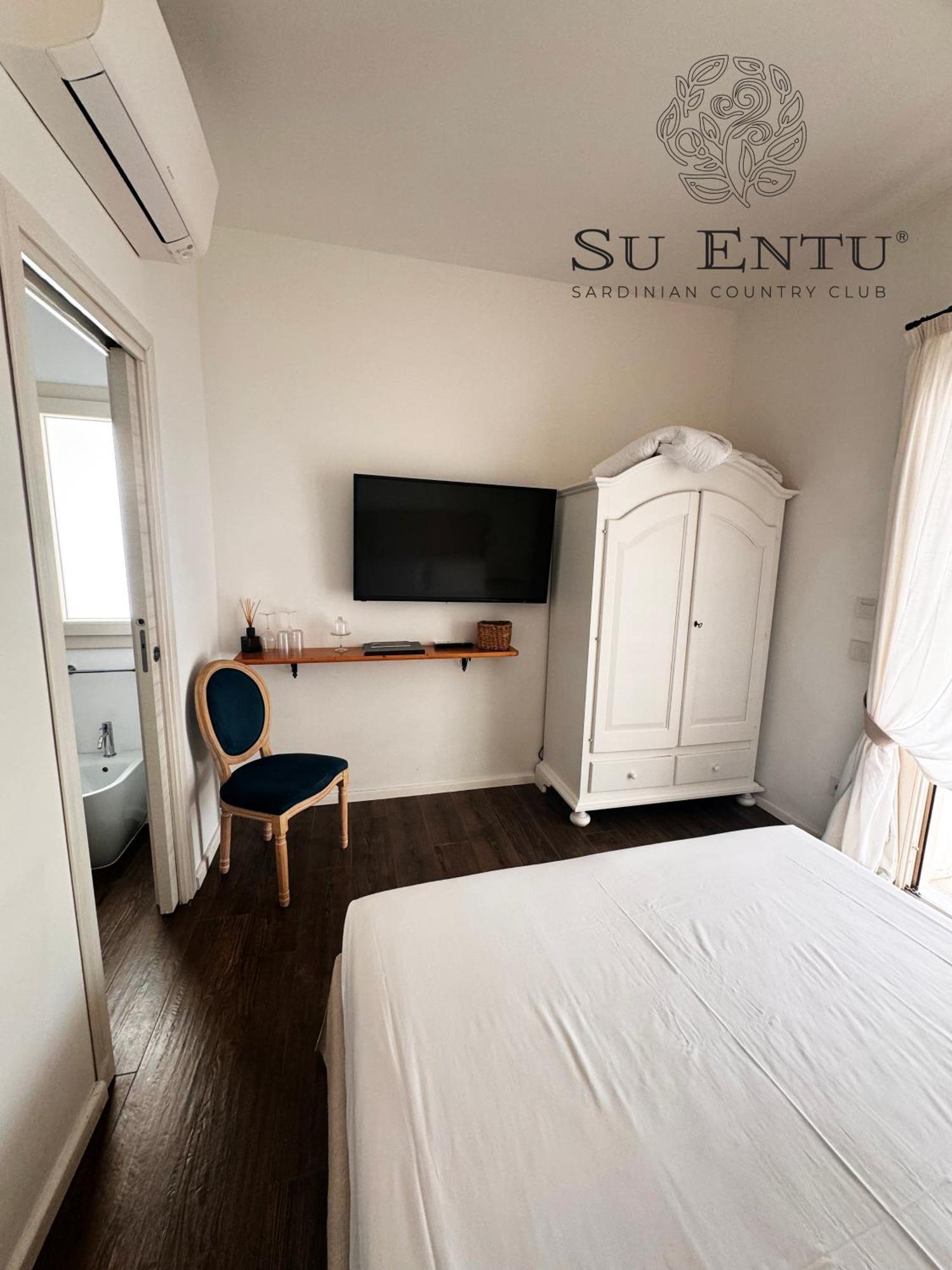Hotel Su Entu Sardinian Country Club Olbia Esterno foto
